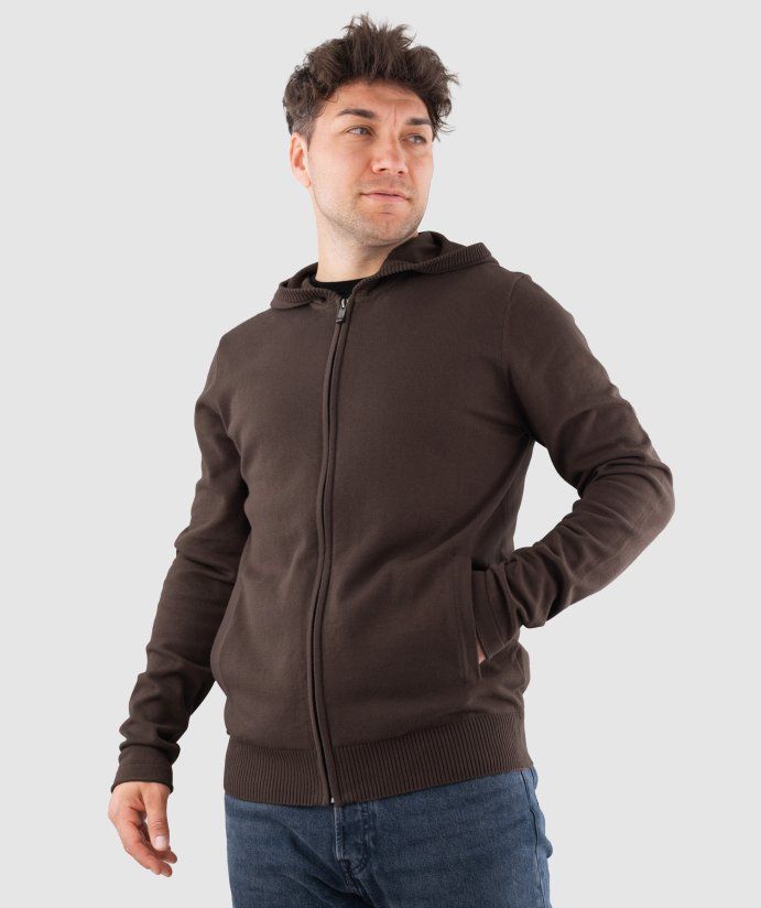 Sveter Raas  Bracken