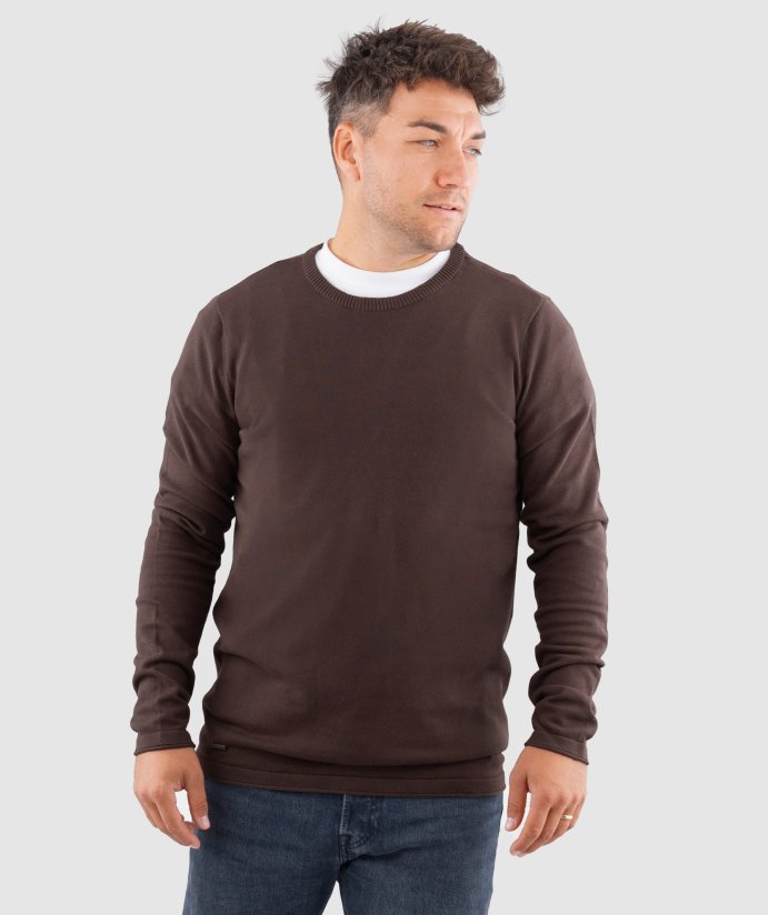 Sveter Cheetham  Bracken